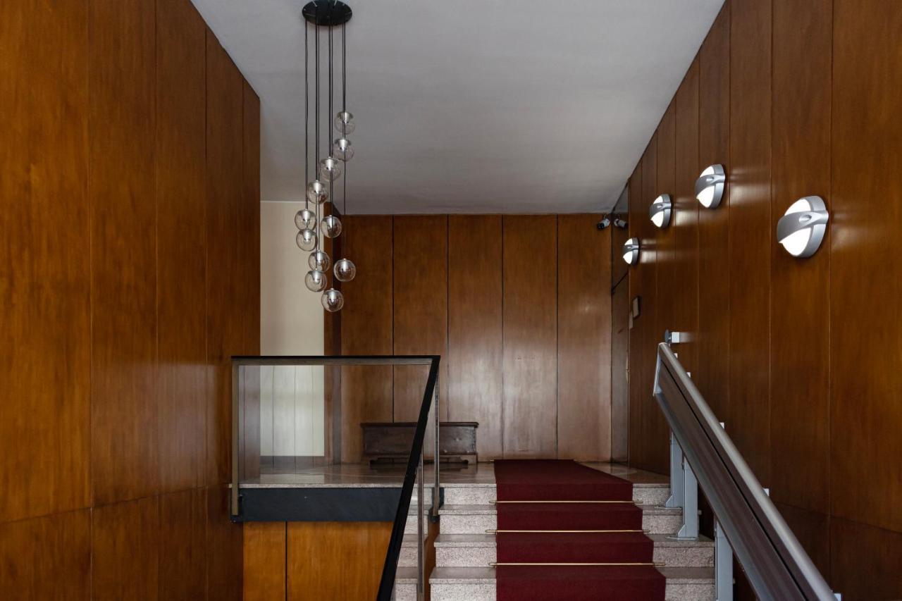 Elegante E Spazioso Quadrilocale In Porta Venezia Milano Eksteriør bilde