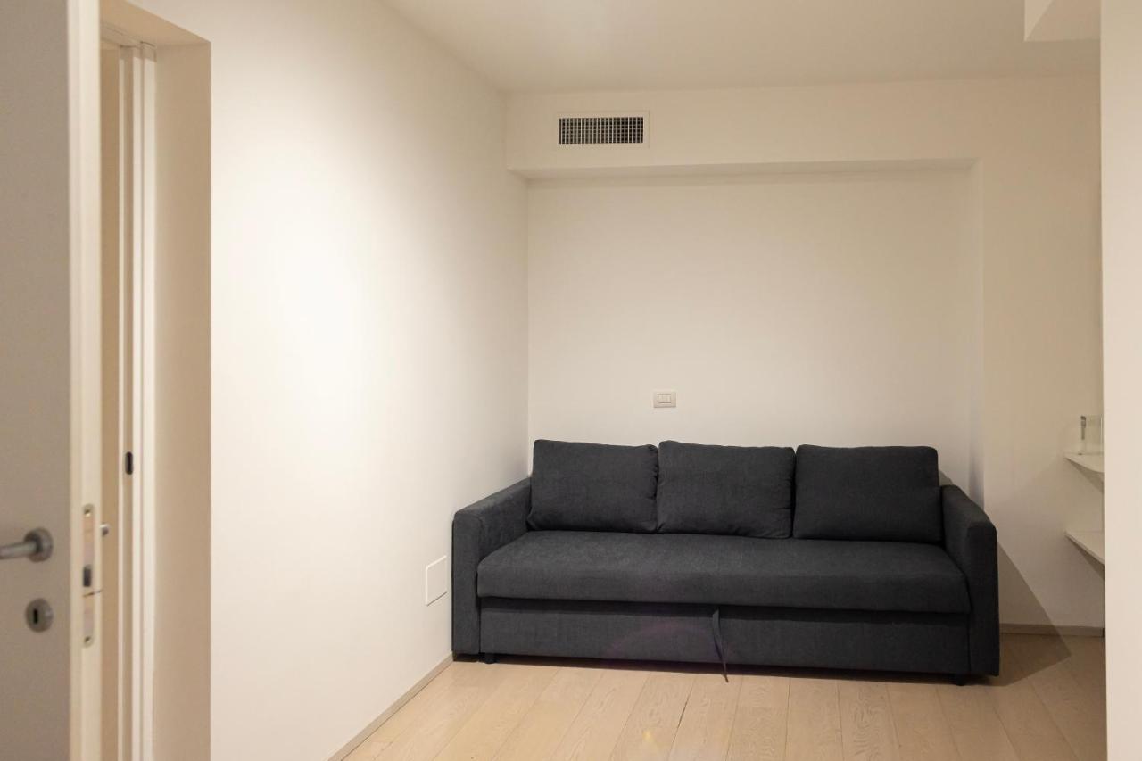 Elegante E Spazioso Quadrilocale In Porta Venezia Milano Eksteriør bilde